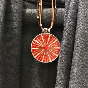 Beautiful Silpada necklace.